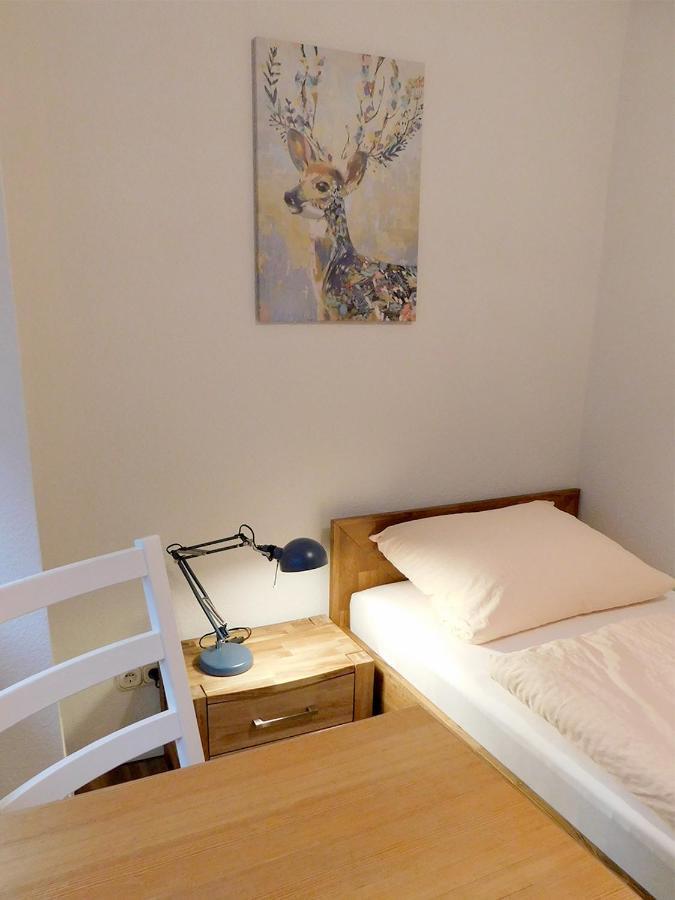 Das Weiss Blaue Haus Hotel Dusseldorf Luaran gambar