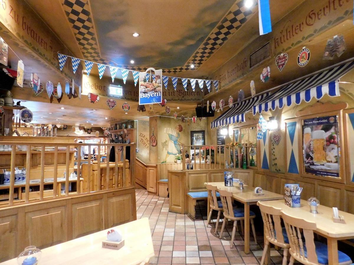 Das Weiss Blaue Haus Hotel Dusseldorf Luaran gambar