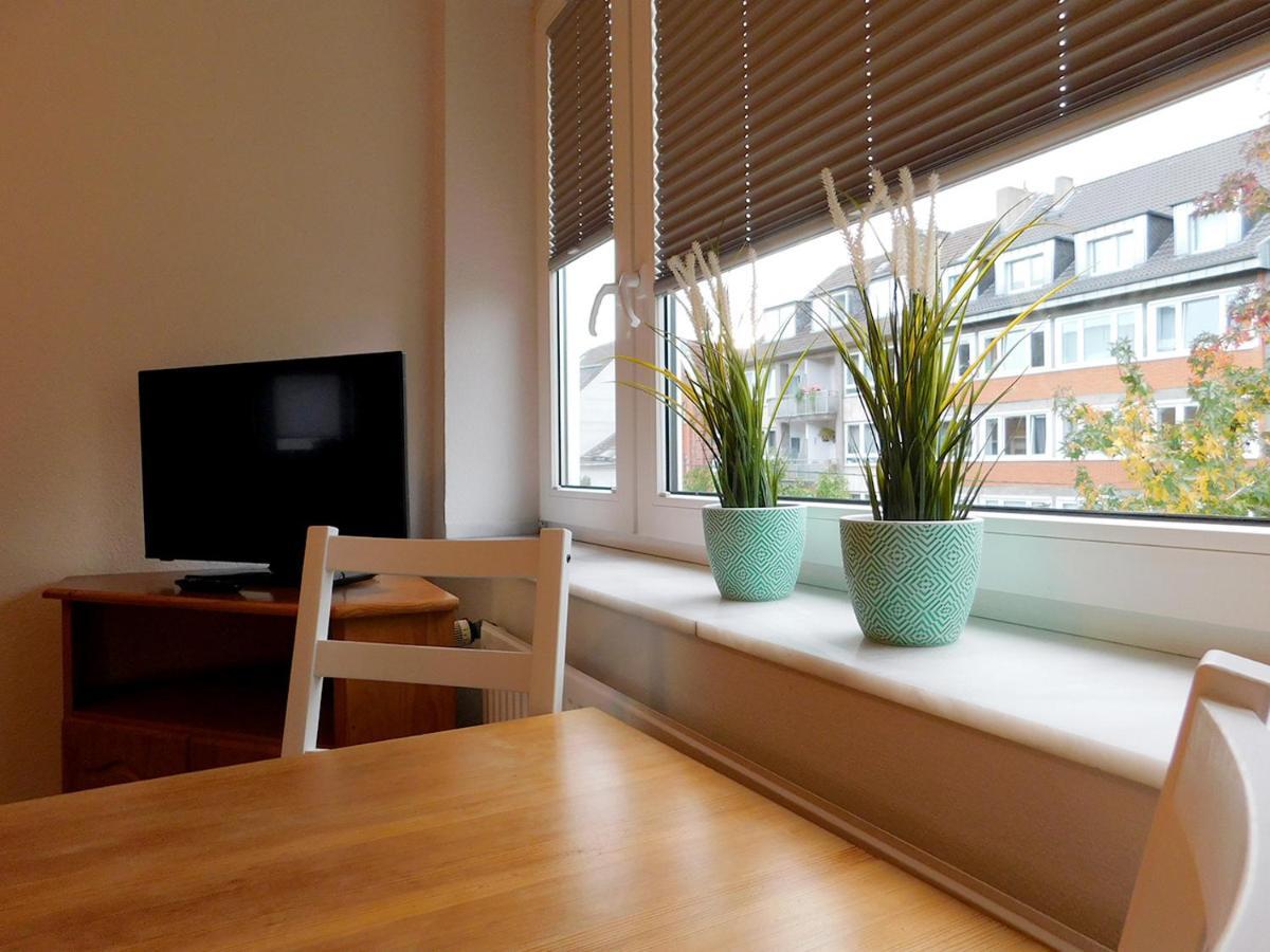 Das Weiss Blaue Haus Hotel Dusseldorf Luaran gambar